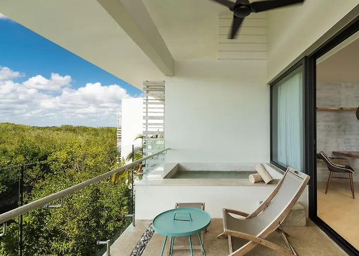 Andaz Mayakoba El Marlyn Azul