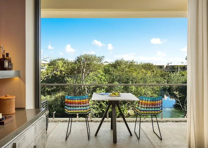 Andaz Mayakoba El Marlyn Azul